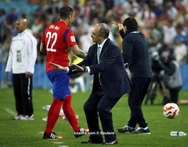 ?i=reuters%2f2015-01-26%2f2015-01-26t101726z_1056343049_sr1eb1q0skkpw_rtrmadp_3_soccer-asia_reuters