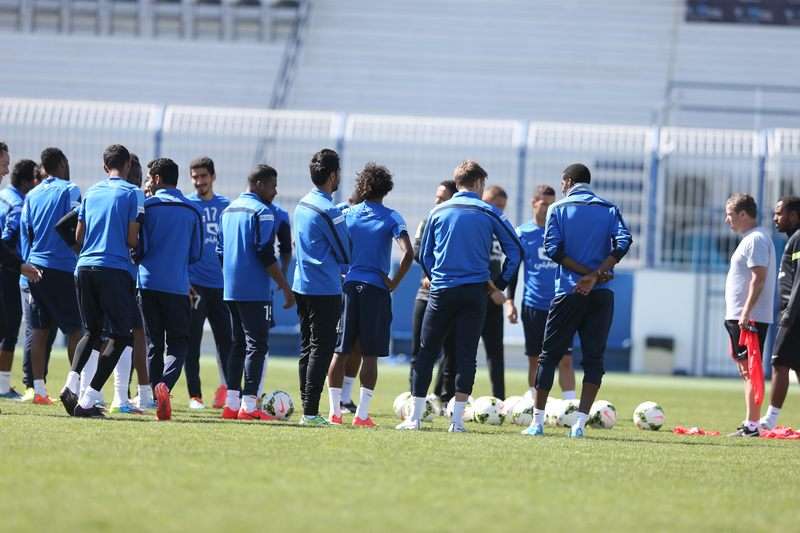 جانب من تدريبات "فريق الهلال "