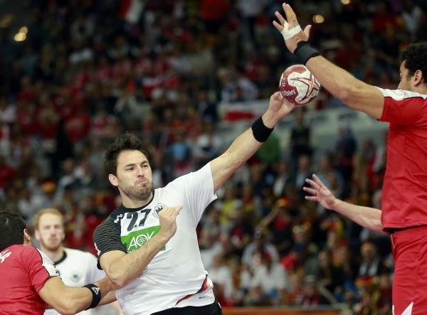 2015-01-26t164507z_1907835766_lr2eb1q1aiw9q_rtrmadp_3_handball-world_reuters