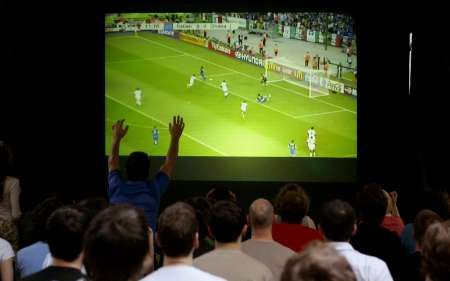 2006-06-12t210043z_01_ber412d_rtridsp_2_sport-soccer-world