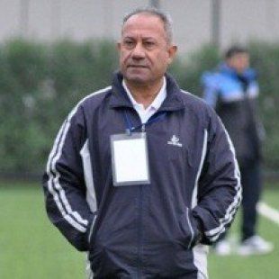 مدرب نادي النجف حميد سلمان