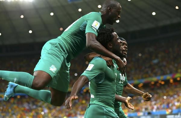 2014-06-24t214529z_435081604_tb3ea6o1oi0q5_rtrmadp_3_soccer-world-m38-gre-civ_reuters