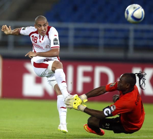 2015-01-26t210000z_18747691_gm1eb1r0dea01_rtrmadp_3_soccer-nations_reuters