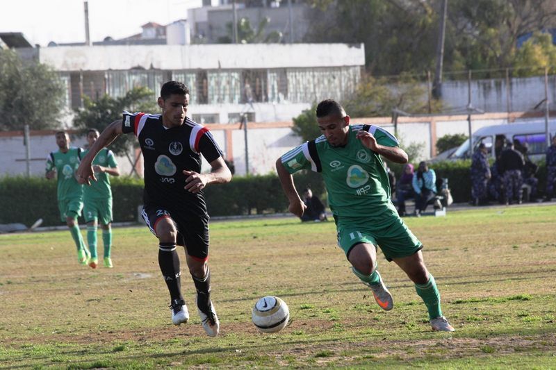 أحمد سلامة من الصداقة يمر بالكرة
