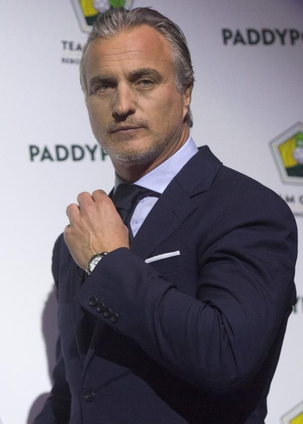 ديفيد جينولا