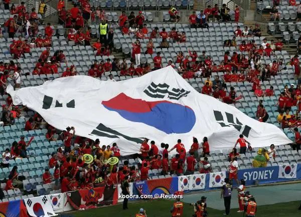 ?i=reuters%2f2015-01-31%2f2015-01-31t091742z_1256878293_sr1eb1v0psrel_rtrmadp_3_soccer-asia_reuters
