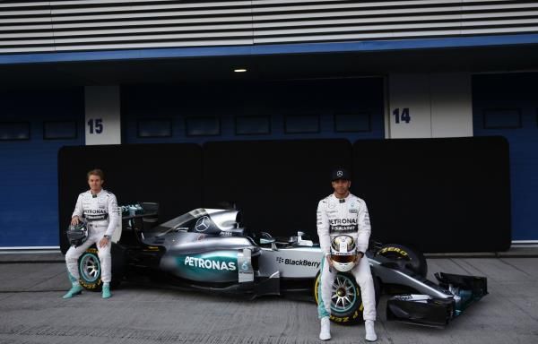 2015-02-01t075804z_466149783_gm1eb21181t01_rtrmadp_3_motor-racing-mercedes-launch_reuters