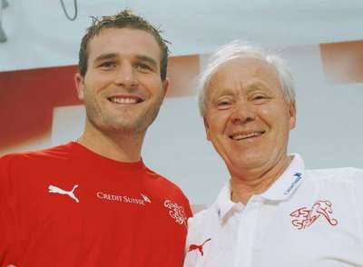 كوبي كون مع  ألكسندر فراي اثناء مؤتمر صحفي 