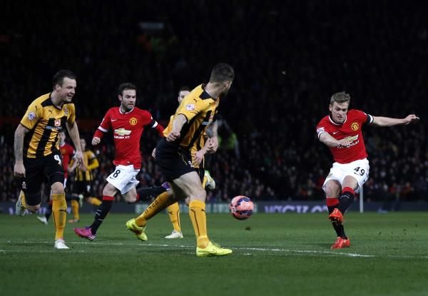 2015-02-03t214829z_1848602435_gm1eb240g2t01_rtrmadp_3_soccer-england-cup_reuters