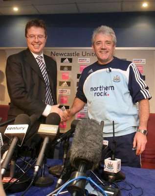 كريس مورت مع المدرب كيفين كيجان