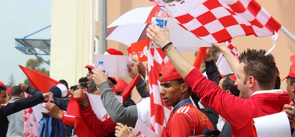 جمهور أهلي بنغازي يقف مع ناديه في السراء والضراء