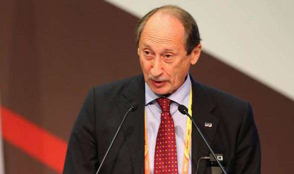 valentin-balakhnichev-544166