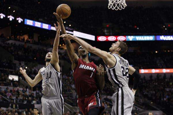 2015-02-07t044554z_1479134048_nocid_rtrmadp_3_nba-miami-heat-at-san-antonio-spurs_reuters