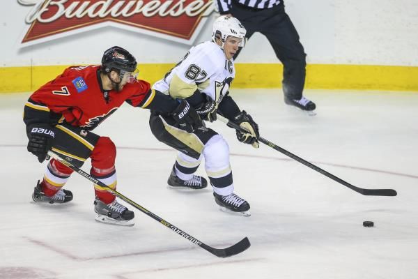 2015-02-07t051343z_1694779597_nocid_rtrmadp_3_nhl-pittsburgh-penguins-at-calgary-flames_reuters