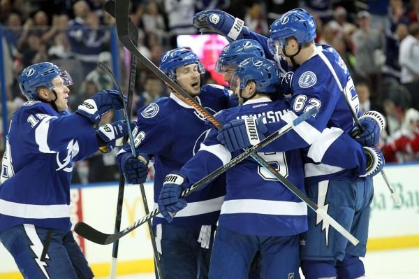 2015-01-30t025051z_1622290384_nocid_rtrmadp_3_nhl-detroit-red-wings-at-tampa-bay-lightning_reuters
