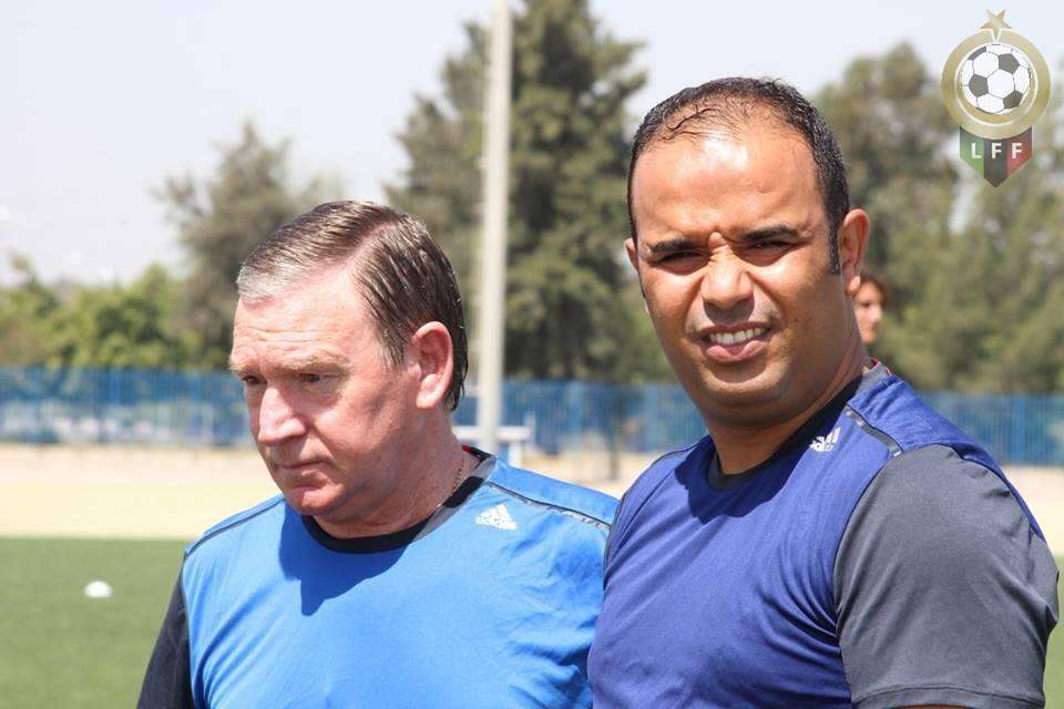 خافيير كليمنتي ومترجمه عصام الشكري