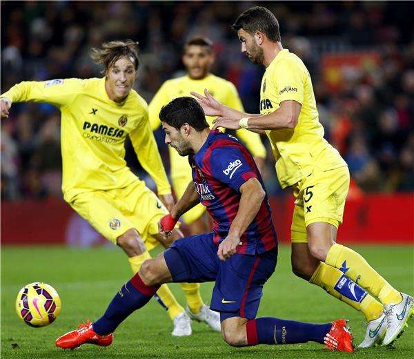 صور من لقاء الفريقين في الليجا على ملعب كامب نو