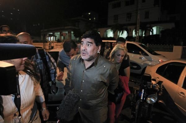 2015-01-11t011637z_193408971_gm1eb1b0pk201_rtrmadp_3_cuba-maradona_reuters