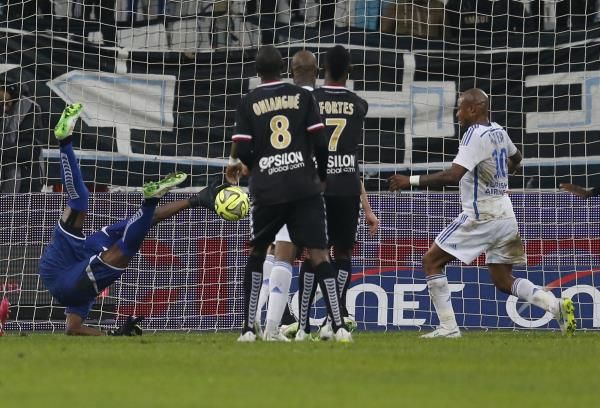 2015-02-13t210104z_41798846_gm1eb2e0dv901_rtrmadp_3_soccer-france_reuters