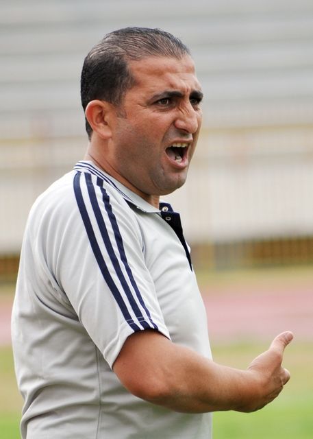 السيد بيازيد مدرب حطين 