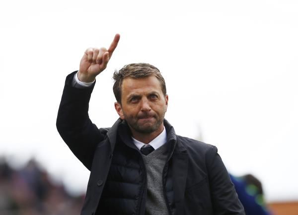 2014-04-26t160817z_1259175732_gm1ea4r00c001_rtrmadp_3_soccer-england_reuters