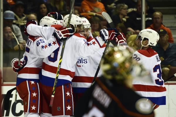 2015-02-16t030429z_244100148_nocid_rtrmadp_3_nhl-washington-capitals-at-anaheim-ducks_reuters