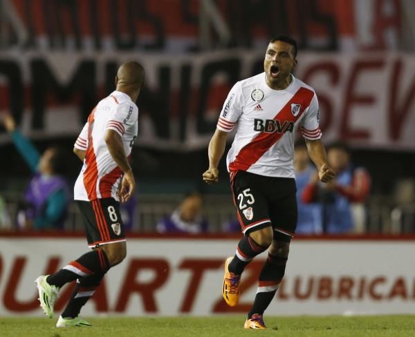 2014-12-11t023205z_1359409826_gm1eacb0t3d01_rtrmadp_3_soccer-sudamericana_reuters