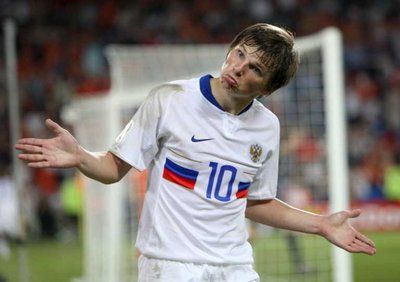 ارشافين في مباراة هولندا