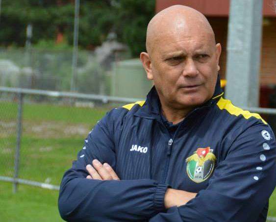 ويلكينز .. بين البقاء والرحيل