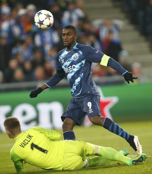 2015-02-18t213140z_2039612070_lr2eb2i1nshp8_rtrmadp_3_soccer-champions_reuters