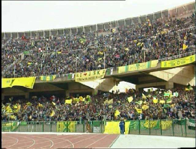 article-0-03bbeb5400000514-289_634x43014