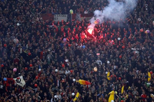 2015-02-19t183319z_230240986_gm1eb2k06uy01_rtrmadp_3_soccer-europa_reuters