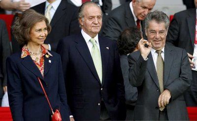 العاهل الأسباني الملك خوان كارلوس 