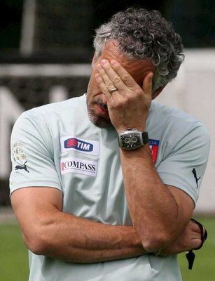 دونادوني يودع