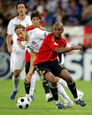 ماركوس سينا في مباراة ايطاليا