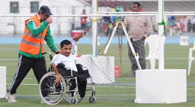 راضي علي حارث في صور منوعة