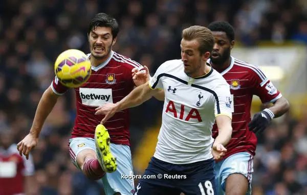 ?i=reuters%2f2015-02-23%2f2015-02-23t085858z_67683538_mt1aci13418364_rtrmadp_3_football_reuters