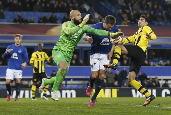 2015-02-26t215606z_67989366_mt1aci13437628_rtrmadp_3_football_reuters