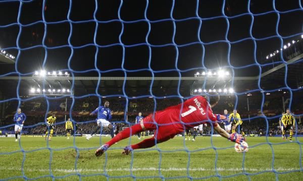 2015-02-26t210746z_67986466_mt1aci13437381_rtrmadp_3_football_reuters