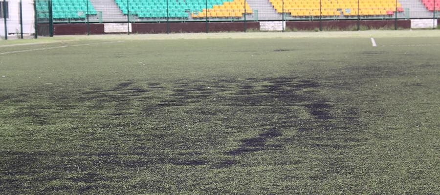 أرضية ملعب المباراة