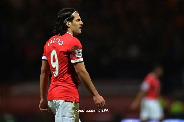 ?i=albums%2fmatches%2f270833%2f2015-02-16-04623277_epa