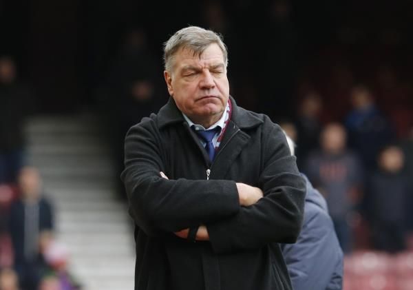 2015-02-28t143804z_68135884_mt1aci13442729_rtrmadp_3_football_reuters