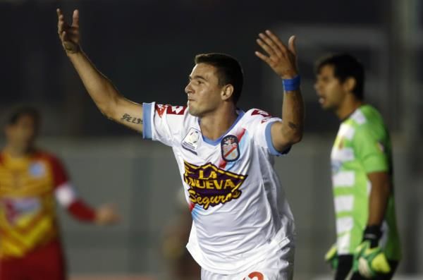 2014-02-26t021158z_912559657_gm1ea2q0sa701_rtrmadp_3_soccer-libertadores_reuters