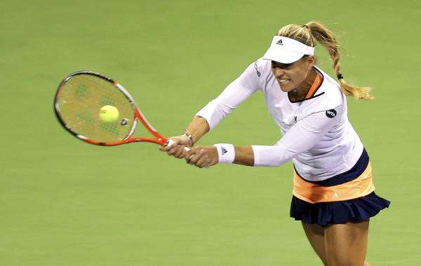 2015-02-23t182724z_1997485955_gm1eb2o06pn01_rtrmadp_3_tennis-women-doha_reuters