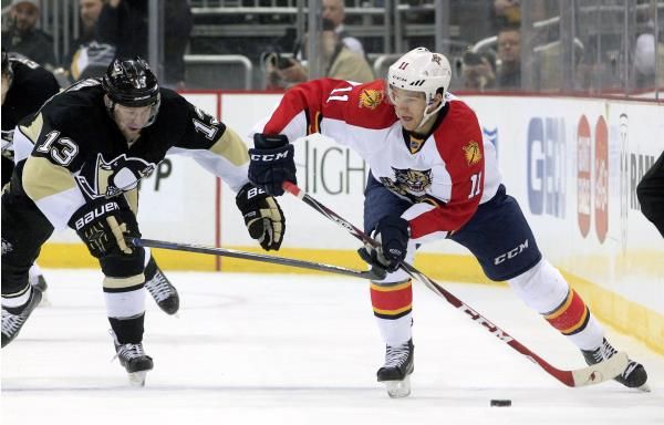 2015-02-23t023121z_1893444742_nocid_rtrmadp_3_nhl-florida-panthers-at-pittsburgh-penguins_reuters