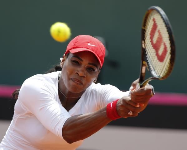 2015-02-07t182125z_1257315044_gm1eb2806hi01_rtrmadp_3_tennis-women-fed_reuters
