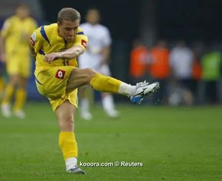 ?i=reuters%2f2006-06-19%2f2006-06-19T164525Z_01_WCVP18_RTRIDSP_2_SPORT-SOCCER-WORLD