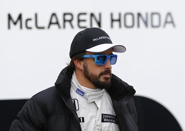 2015-02-03t125405z_1730708518_gm1eb231lxs01_rtrmadp_3_motor-racing-spain-testing_reuters