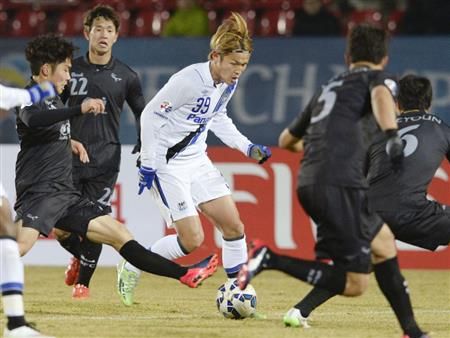 من لقاء سيونجنام الكوري الجنوبي وجامبا اوساكا الياباني