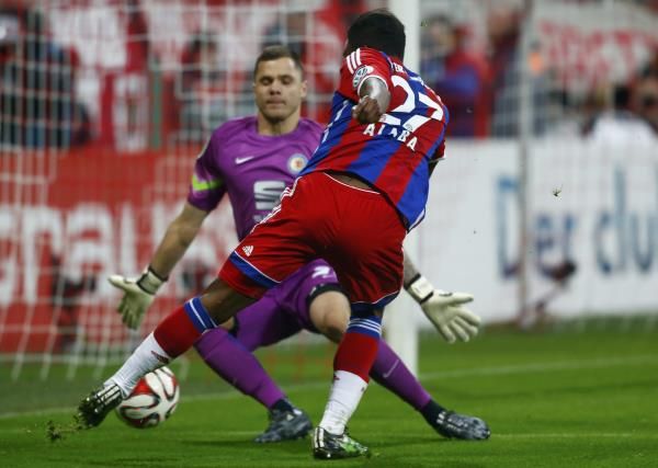 2015-03-04t210708z_1512151369_lr2eb341mnmfs_rtrmadp_3_soccer-germany-cup_reuters